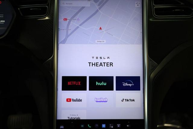 2017 Tesla Model X 75D