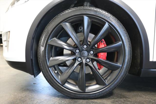 2016 Tesla Model X P90D