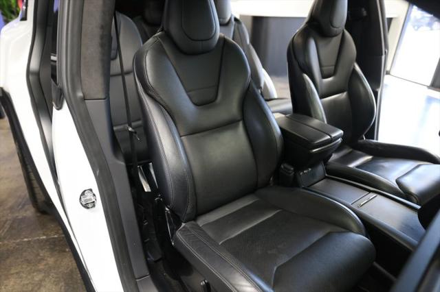 2016 Tesla Model X P90D