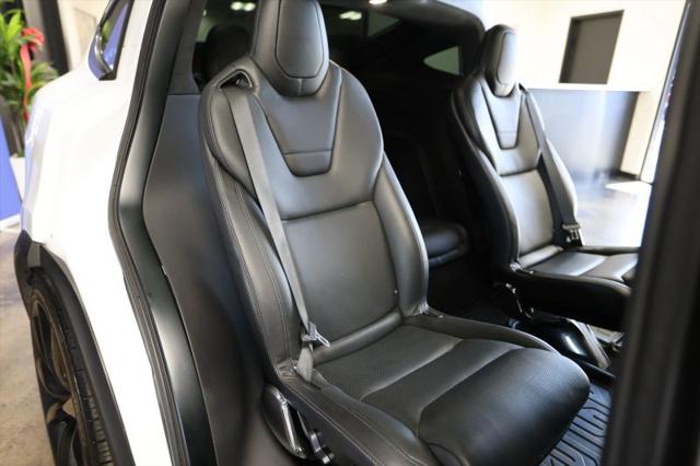 2016 Tesla Model X P90D
