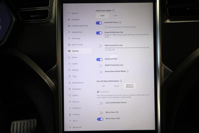 2016 Tesla Model X P90D