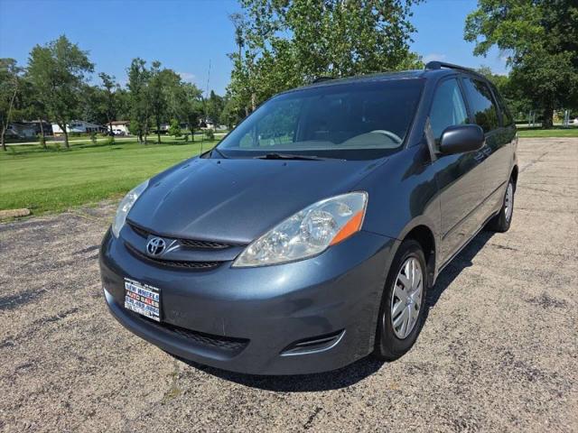 2007 Toyota Sienna LE for sale in Glendale Heights, IL