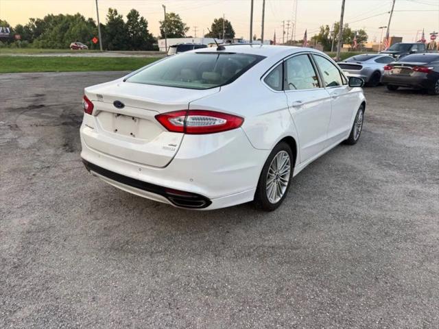 2016 Ford Fusion SE