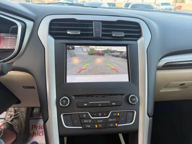 2016 Ford Fusion SE
