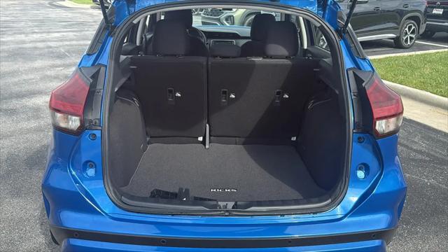 2024 Nissan Kicks S Xtronic CVT