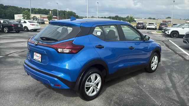 2024 Nissan Kicks S Xtronic CVT