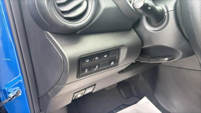 2024 Nissan Kicks S Xtronic CVT