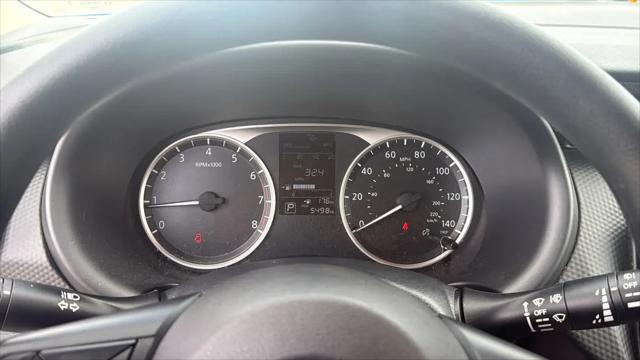 2024 Nissan Kicks S Xtronic CVT