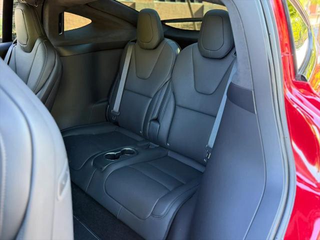 2025 Tesla Model X Long Range