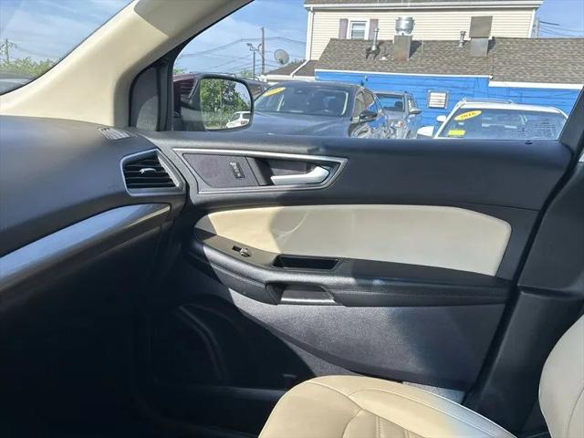 2020 Ford Edge SEL