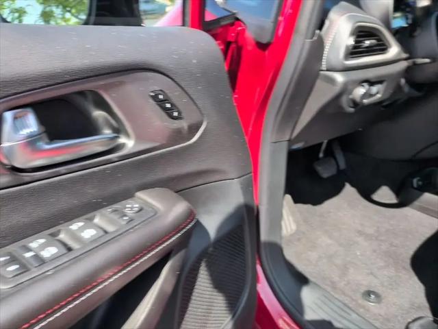 2027 Chrysler Pacifica Select AWD