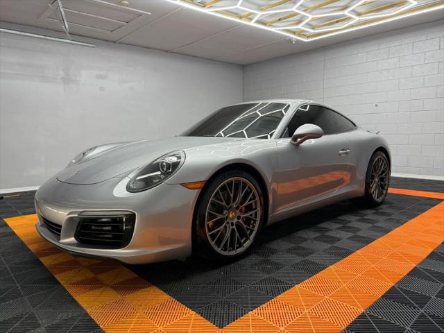 2018 Porsche 911 Carrera