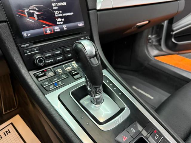 2018 Porsche 911 Carrera