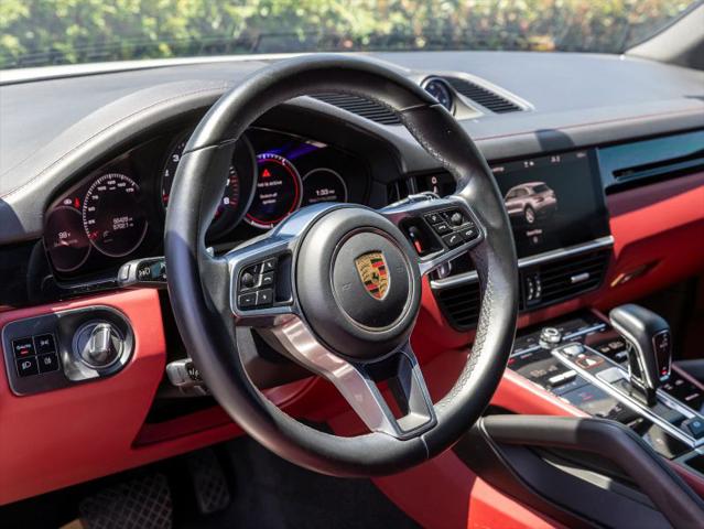 2021 Porsche Cayenne Base