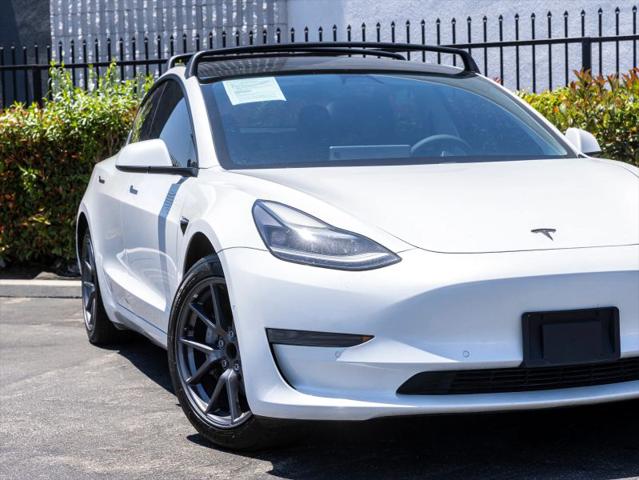 2021 Tesla Model 3 Standard Range Plus Rear-Wheel Drive