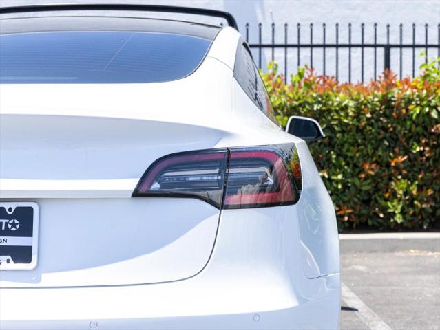 2021 Tesla Model 3 Standard Range Plus Rear-Wheel Drive