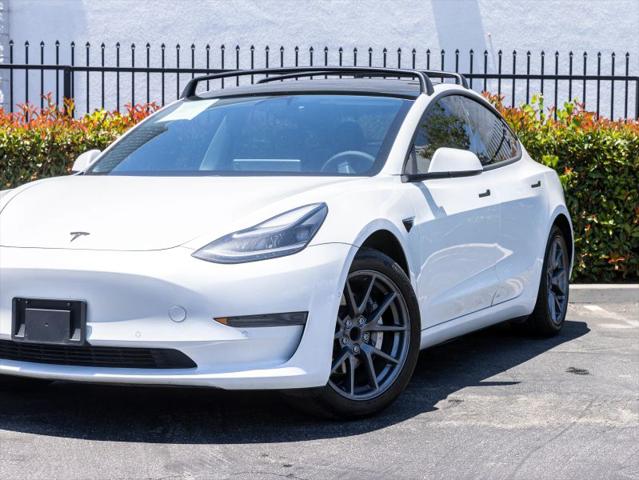 2021 Tesla Model 3 Standard Range Plus Rear-Wheel Drive