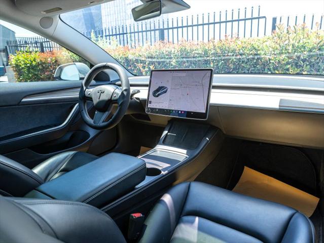 2021 Tesla Model 3 Standard Range Plus Rear-Wheel Drive