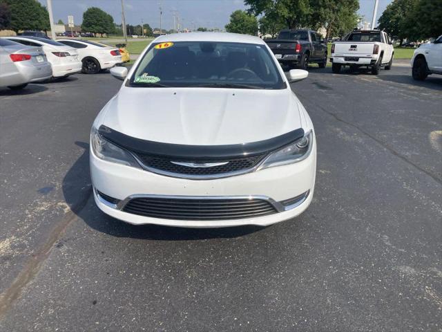 2016 Chrysler 200 Limited
