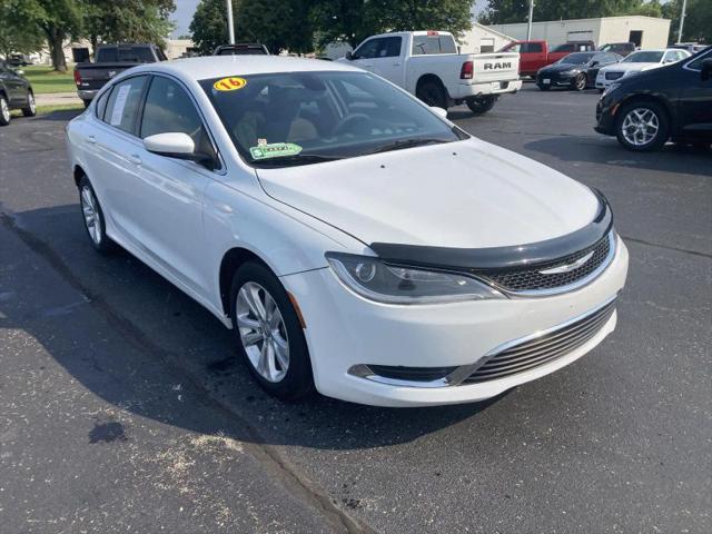 2016 Chrysler 200 Limited