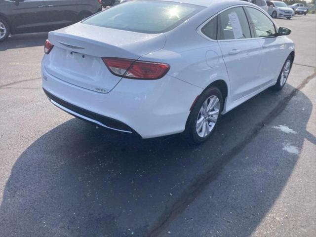 2016 Chrysler 200 Limited