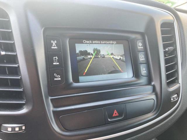 2016 Chrysler 200 Limited