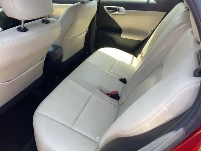 2012 Lexus CT 200h Premium