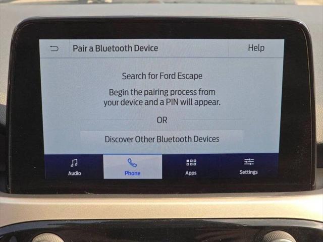2020 Ford Escape SE