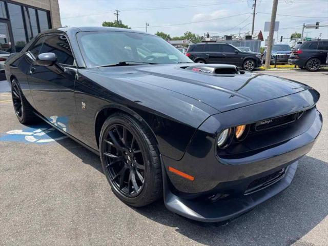 2018 Dodge Challenger 392 Hemi Scat Pack Shaker