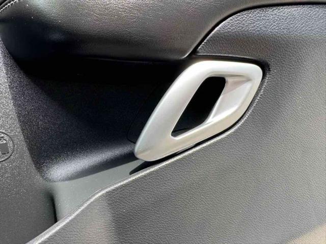 2018 Dodge Challenger 392 Hemi Scat Pack Shaker