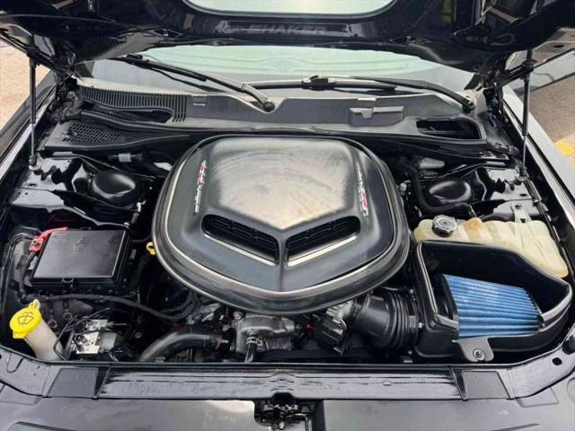 2018 Dodge Challenger 392 Hemi Scat Pack Shaker