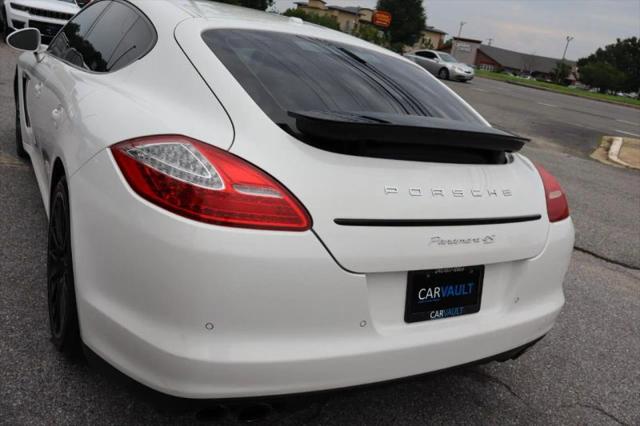 2012 Porsche Panamera 4S