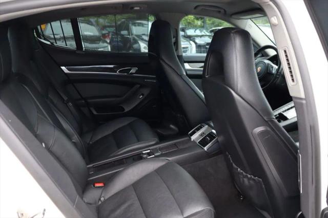 2012 Porsche Panamera 4S