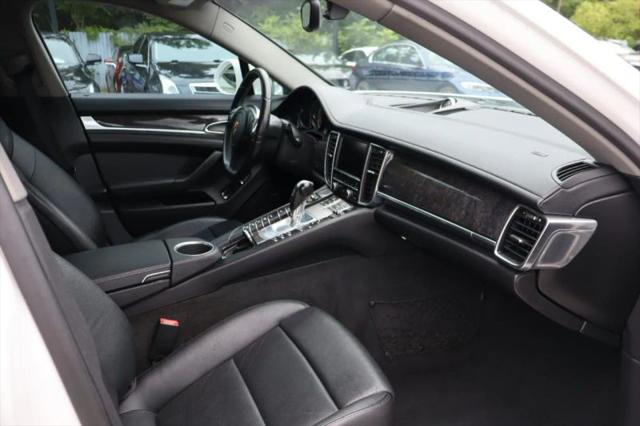2012 Porsche Panamera 4S