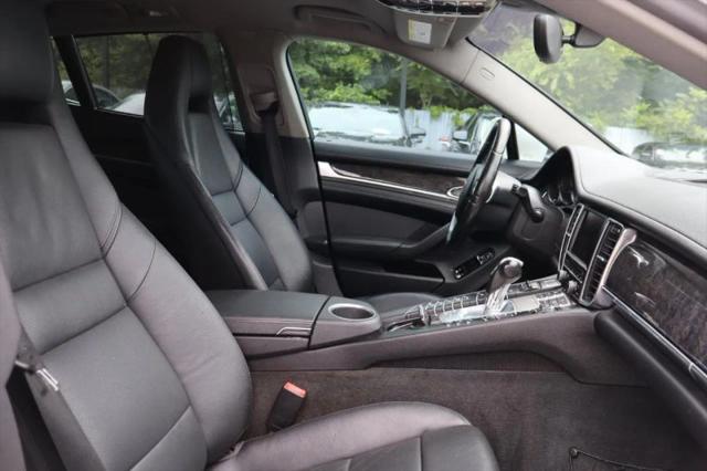 2012 Porsche Panamera 4S