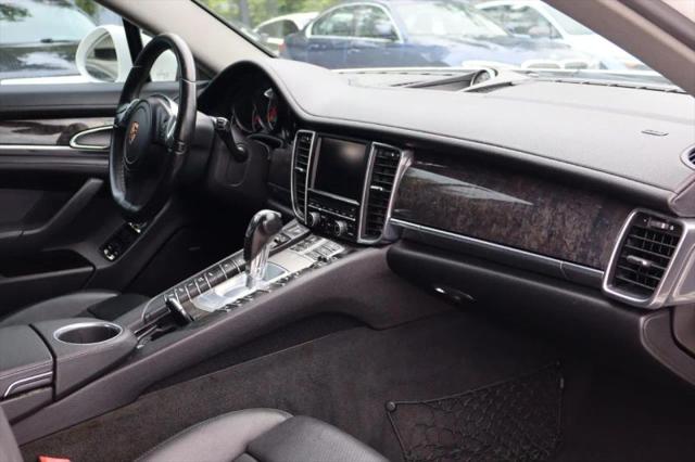 2012 Porsche Panamera 4S