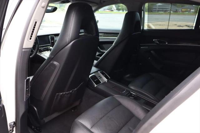 2012 Porsche Panamera 4S