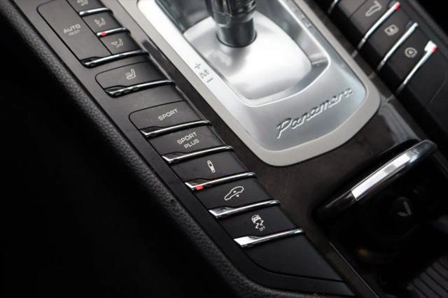 2012 Porsche Panamera 4S