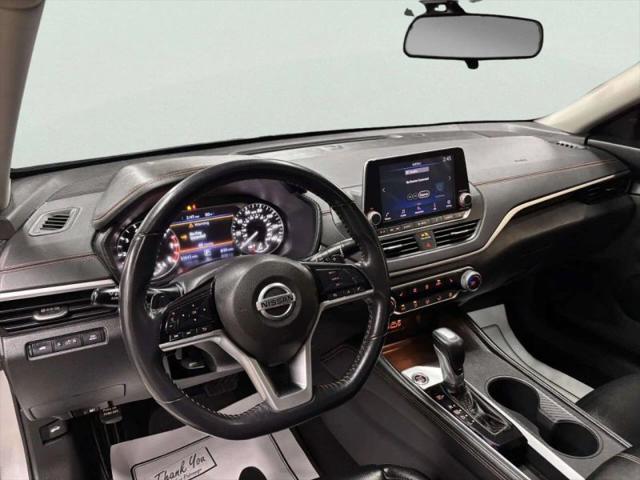 2021 Nissan Altima SR FWD
