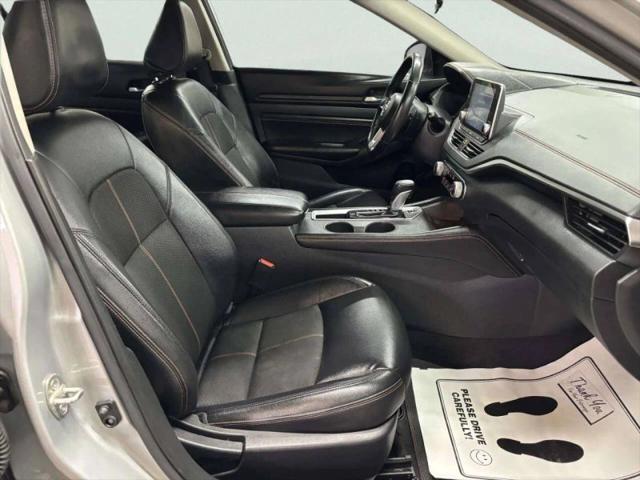 2021 Nissan Altima SR FWD