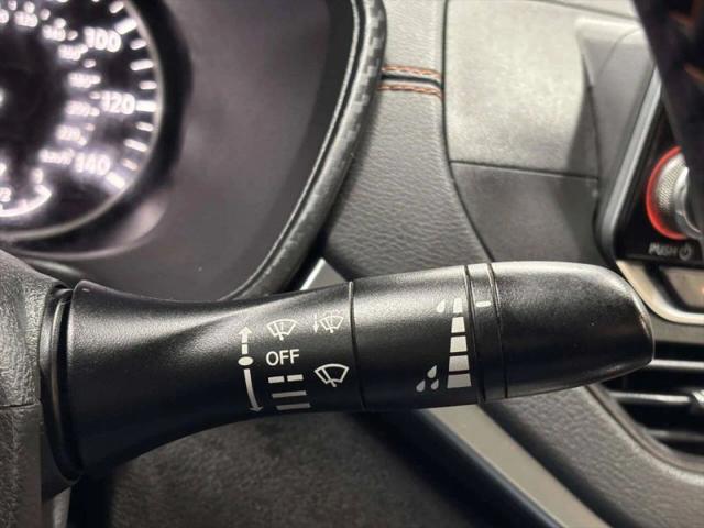 2021 Nissan Altima SR FWD