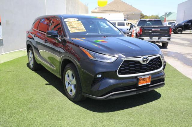 2021 Toyota Highlander LE