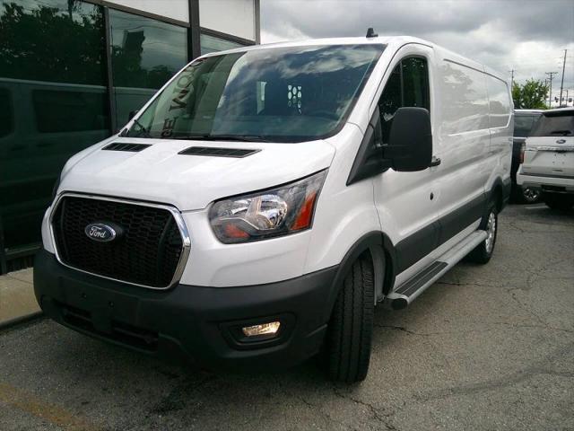 2025 Ford Transit Cargo Van w/RWB