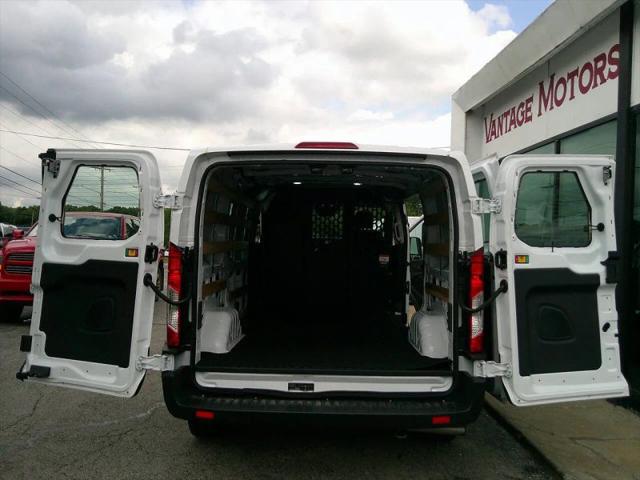 2025 Ford Transit Cargo Van w/RWB