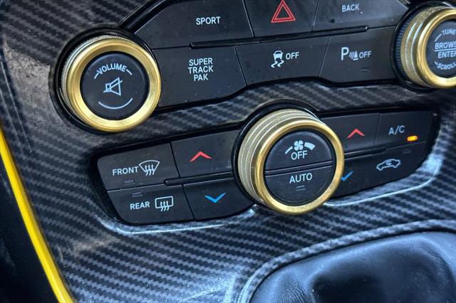 2016 Dodge Challenger R/T Scat Pack