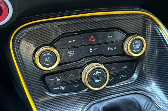 2016 Dodge Challenger R/T Scat Pack