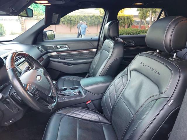2017 Ford Explorer Platinum