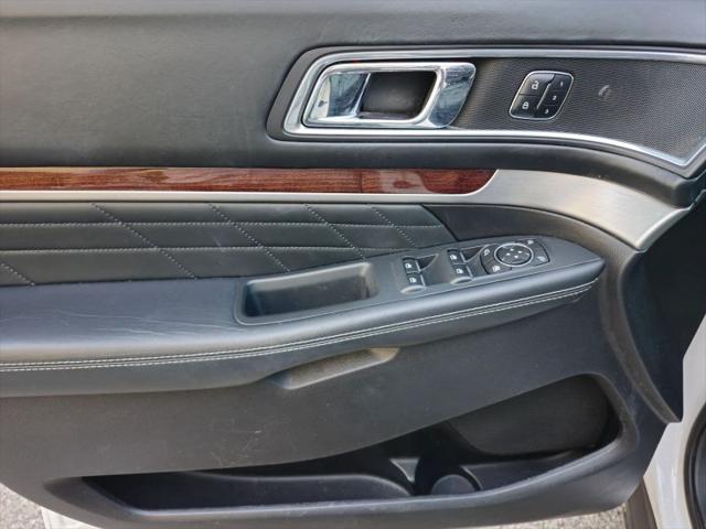 2017 Ford Explorer Platinum
