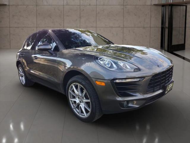 2016 Porsche Macan S