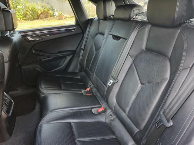 2016 Porsche Macan S